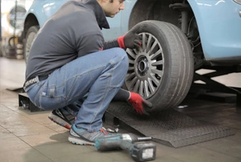 Emergency tyre change